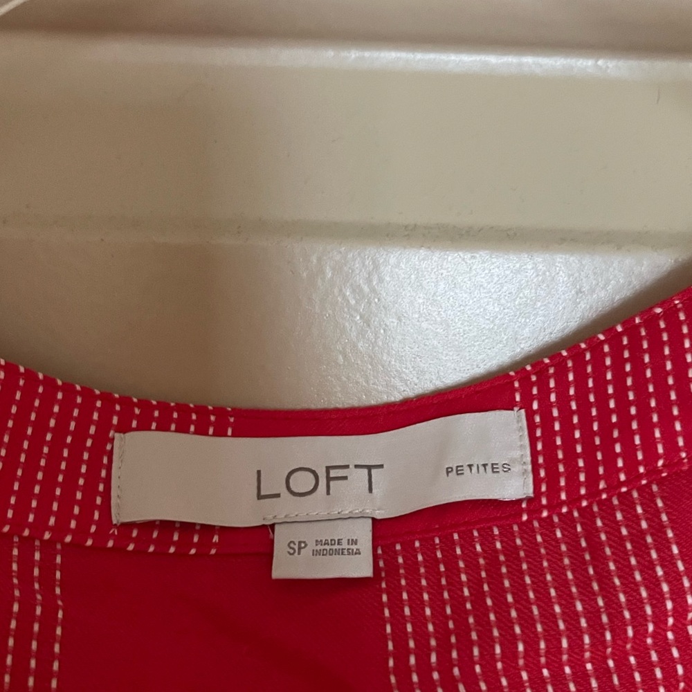 LOFT size small wrap top - Picture 2 of 3